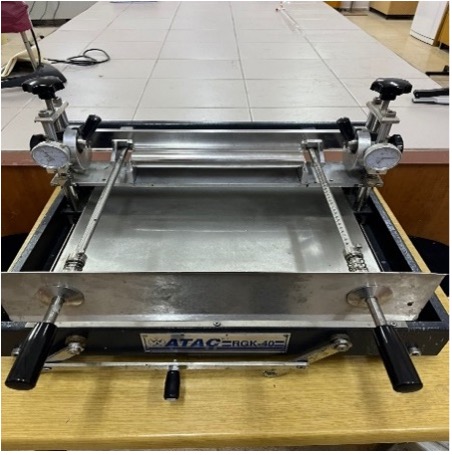Foam Application Device